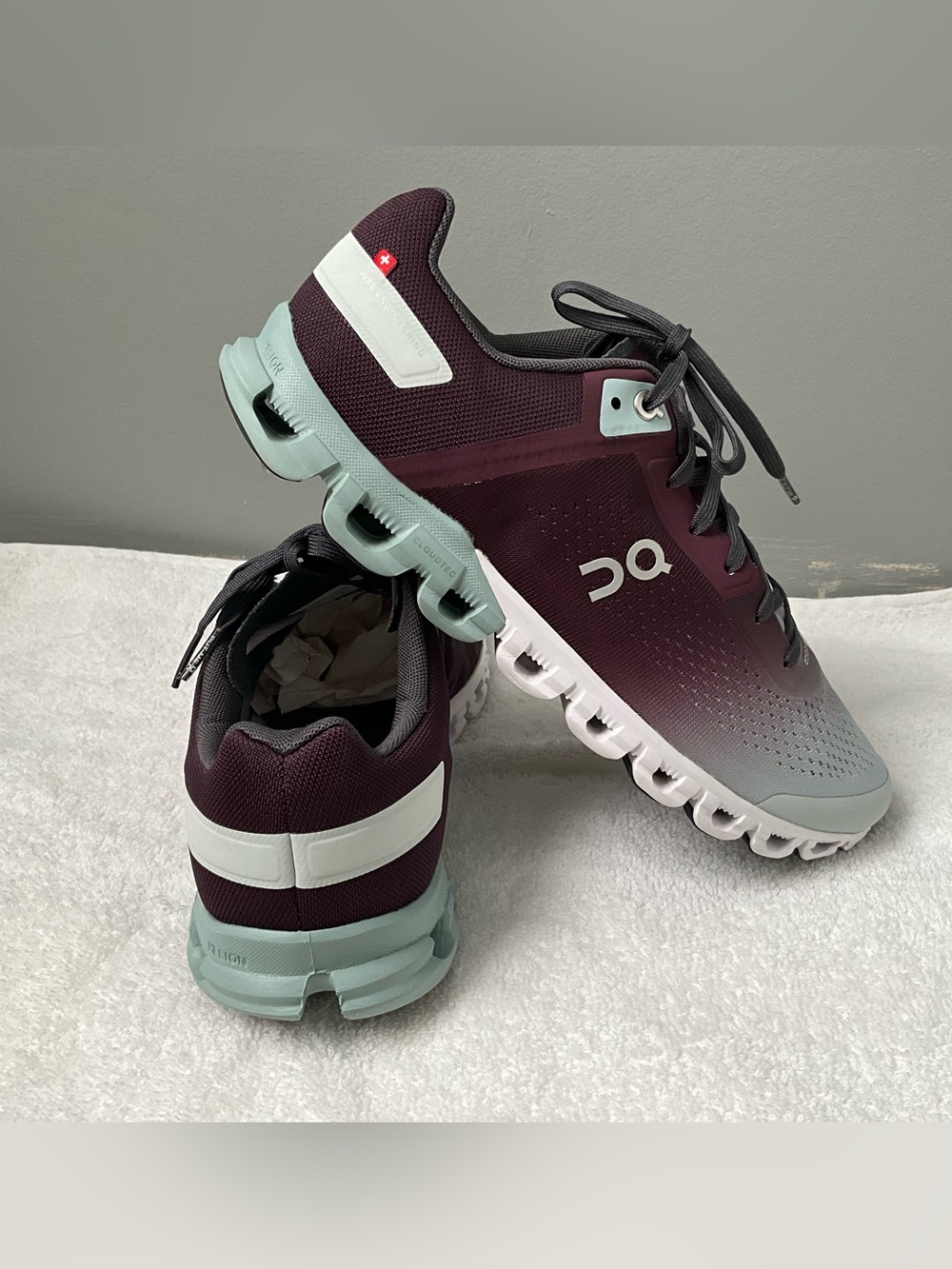 On Running Women's Burgundy to Mint Gradient Cloud Sneakers
